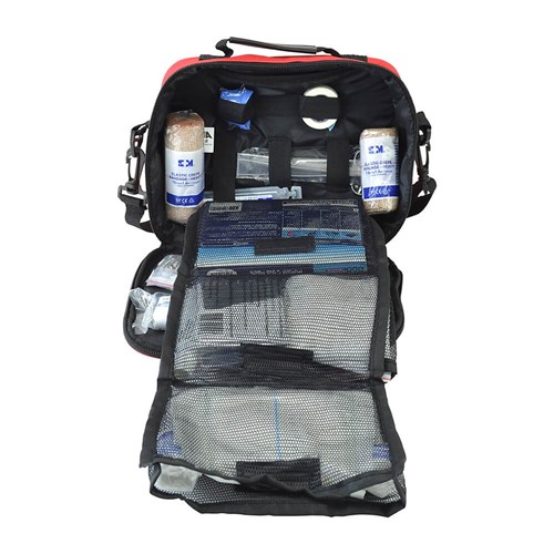 94000-weekender-kit-in-a-folding-soft-bag-with-shoulder-strap-1